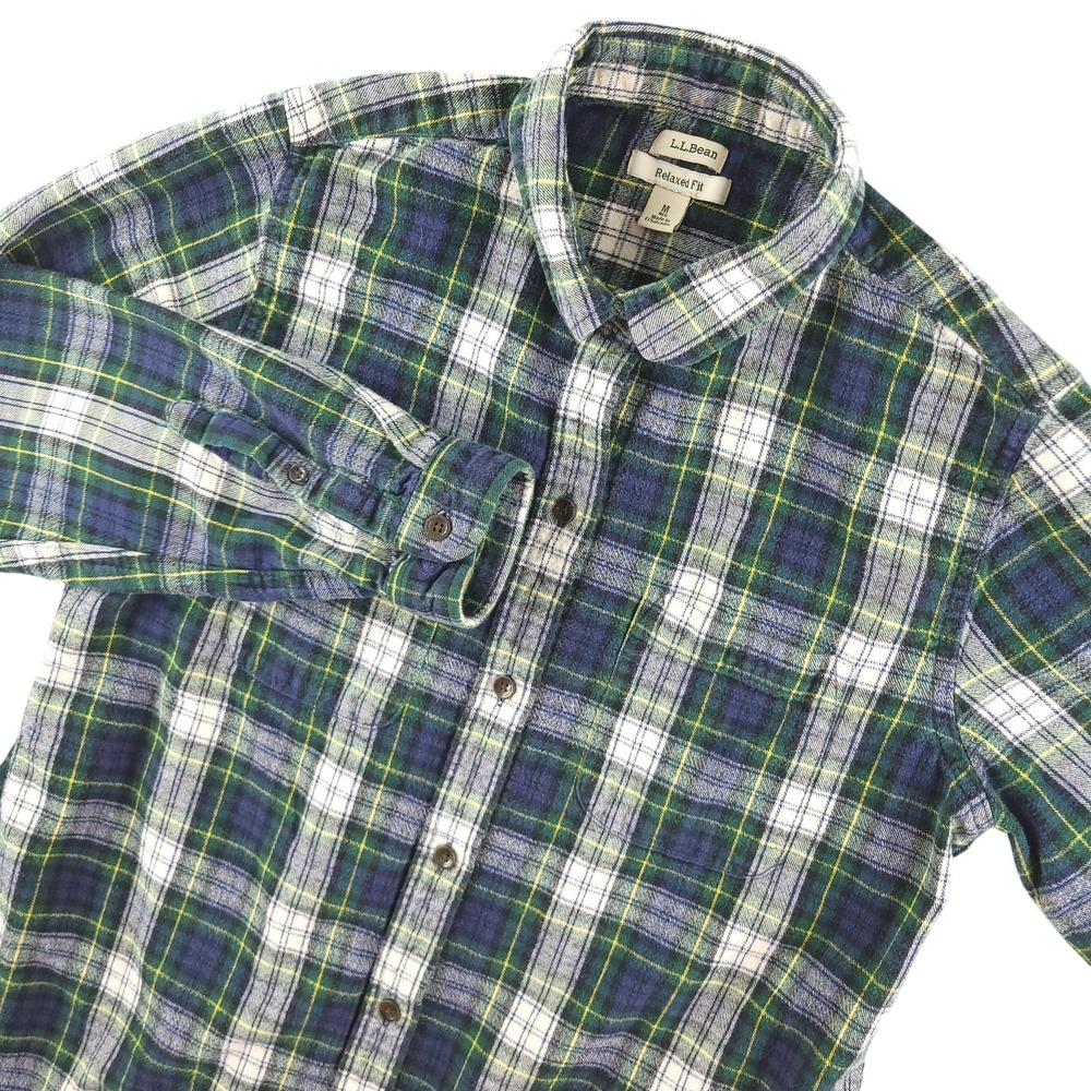 L.L. Bean Flannel Shirt Mens Medium Blue Plaid Relaxed‎ Fit Button Up Casual